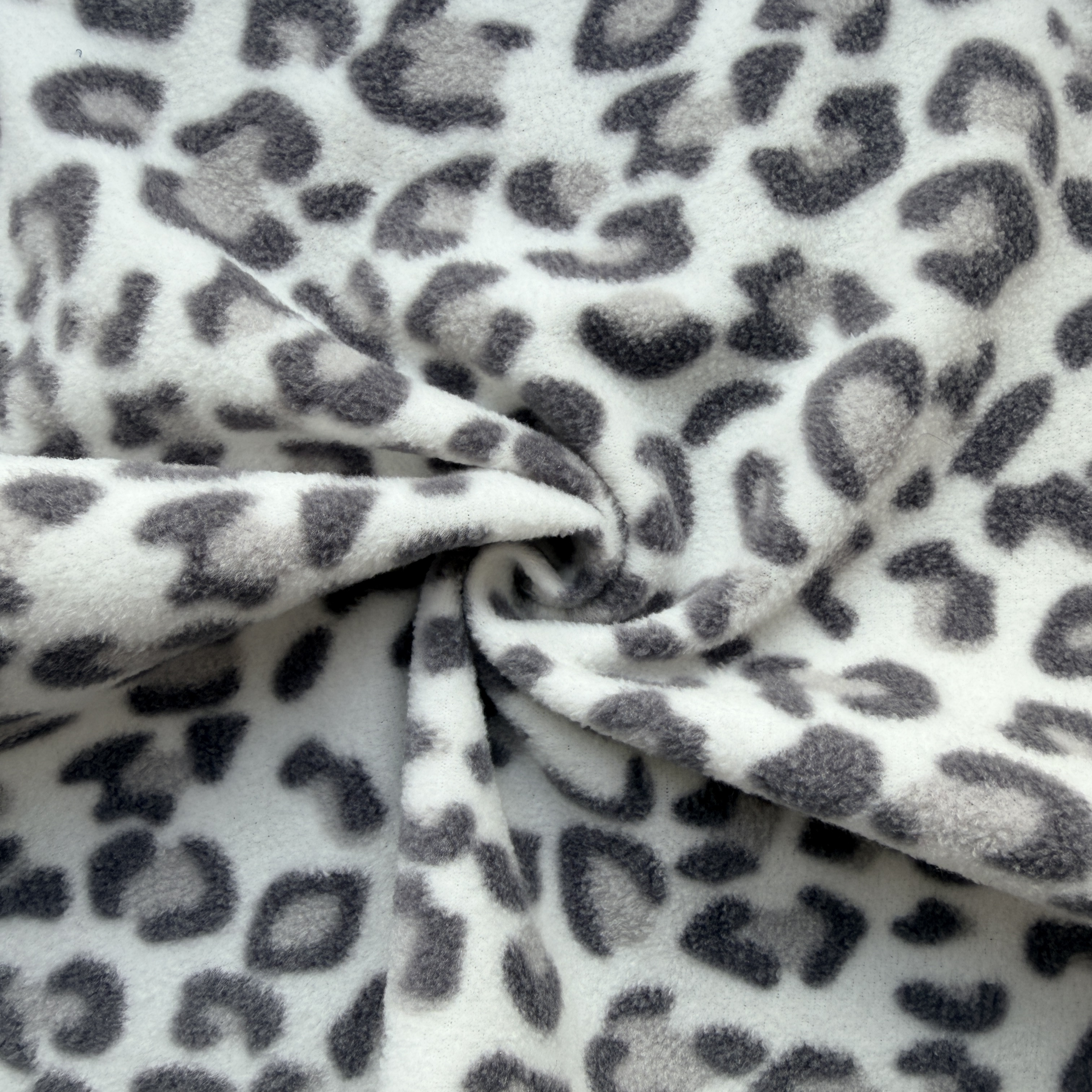 polar fleece fabric.jpg