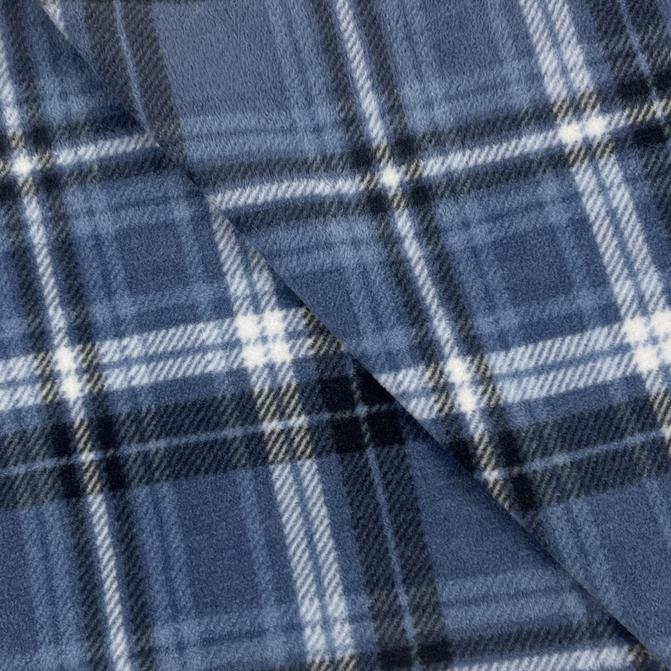 polar fleece fabric.jpg