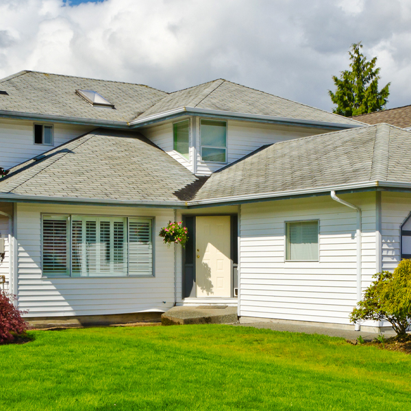 What to Look for in Quality Insulated Vinyl Siding Products