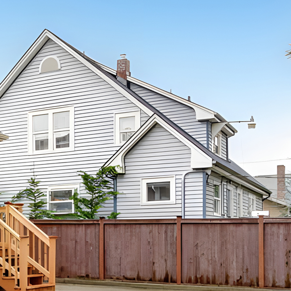 How Insulated Vinyl Siding Can Increase Your Home's Value