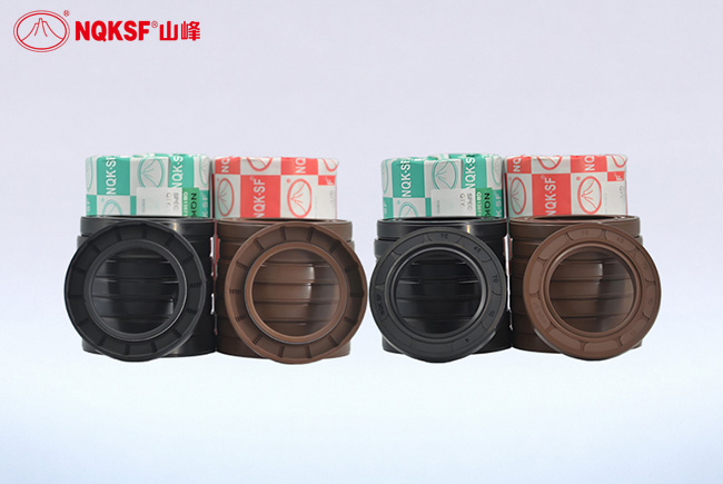 How Does an Oil Seal Work Inside Rotating Equipment?