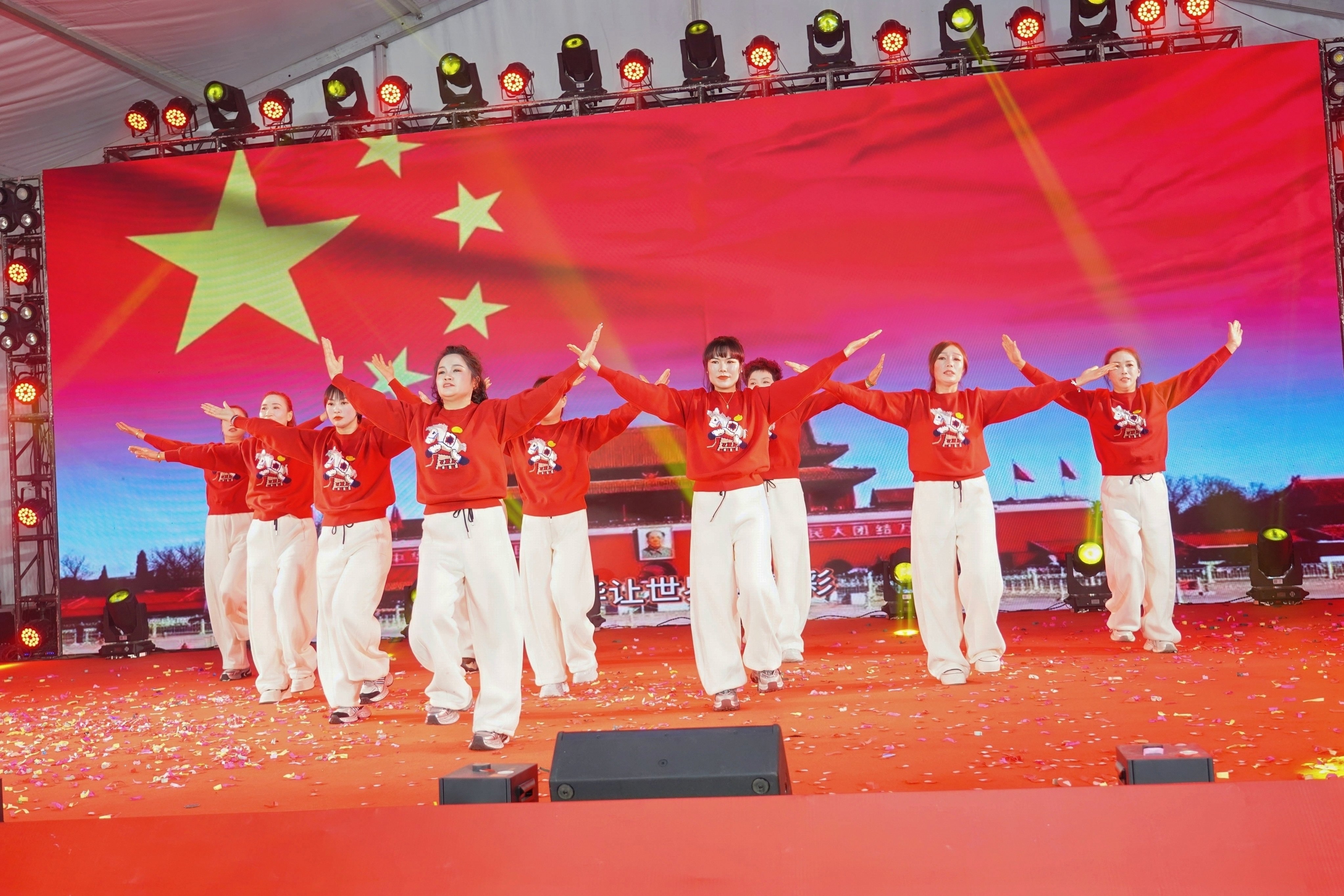 18-活力大姐.JPG