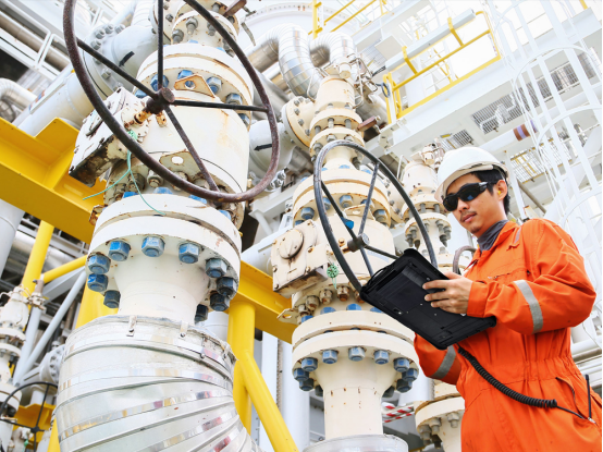 Maximizing Asset Visibility: The Role of UHF RFID Labels in Inventory Management