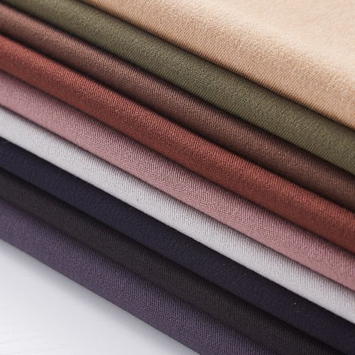 How Does TR Suiting Fabric Perform in Terms of Wrinkle Resistance and Drape?