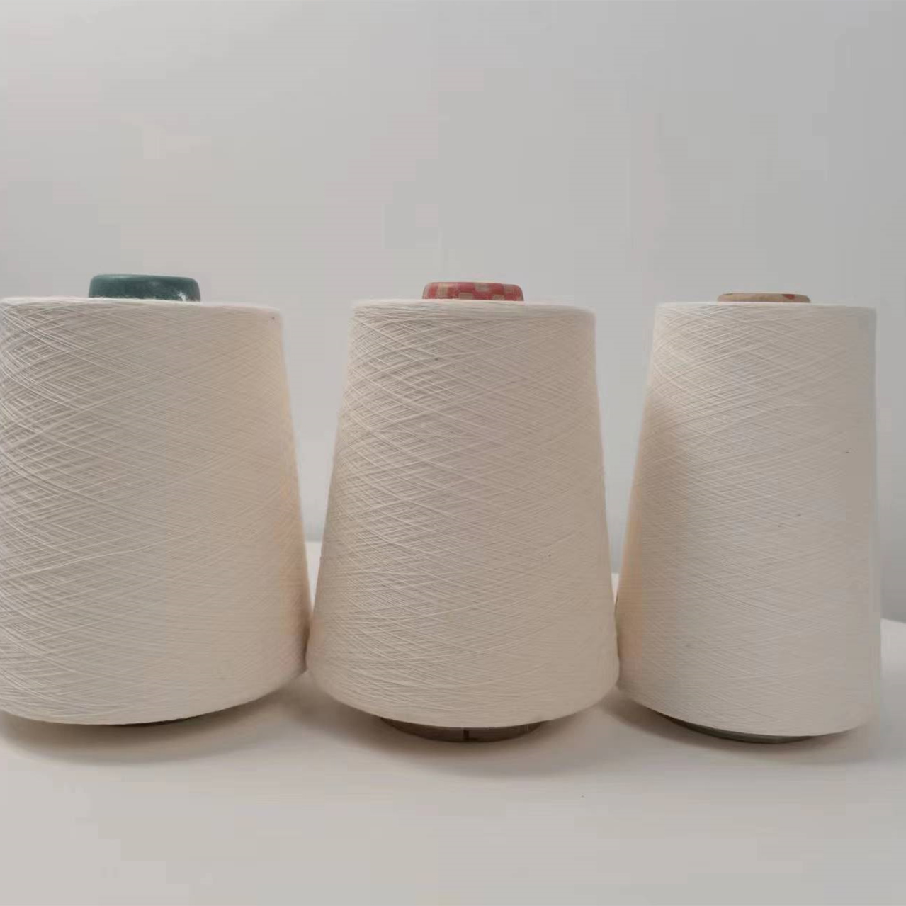 CVC 55%cotton 45%polyester Blended carded Yarn 45S