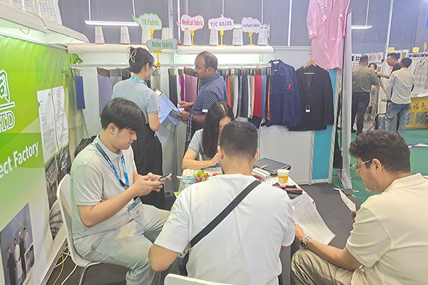 Exhibition-in-August-4.jpg