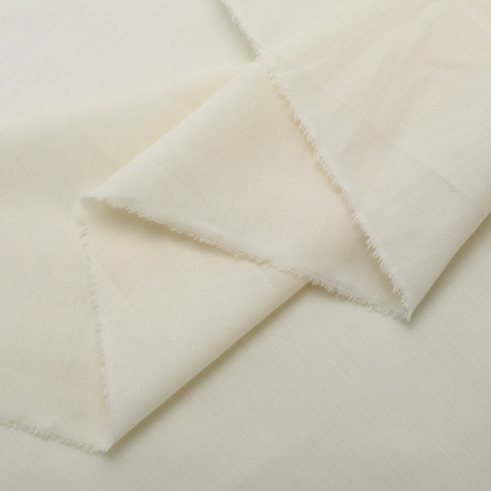 Polyester Cotton Pocketing Fabric: Strength and Style Combined