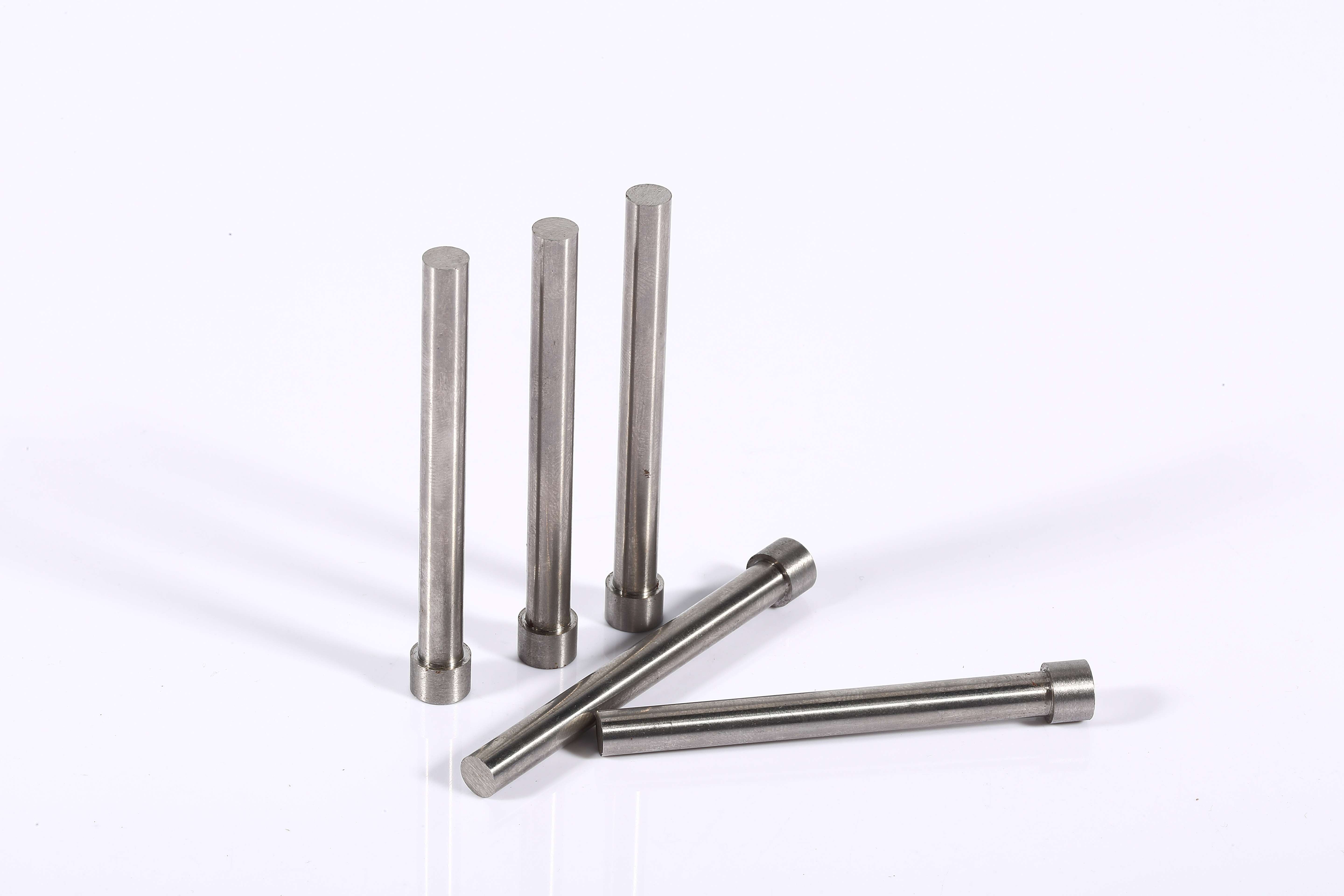 How Do Oval Die Punches Enhance Efficiency in Bulk Production?