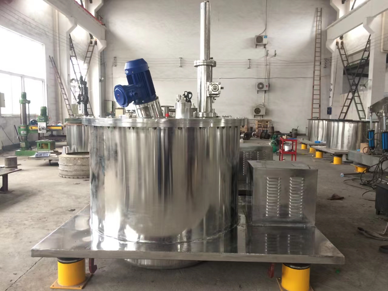 PGZ plate large clamshell scraper under discharge centrifuge