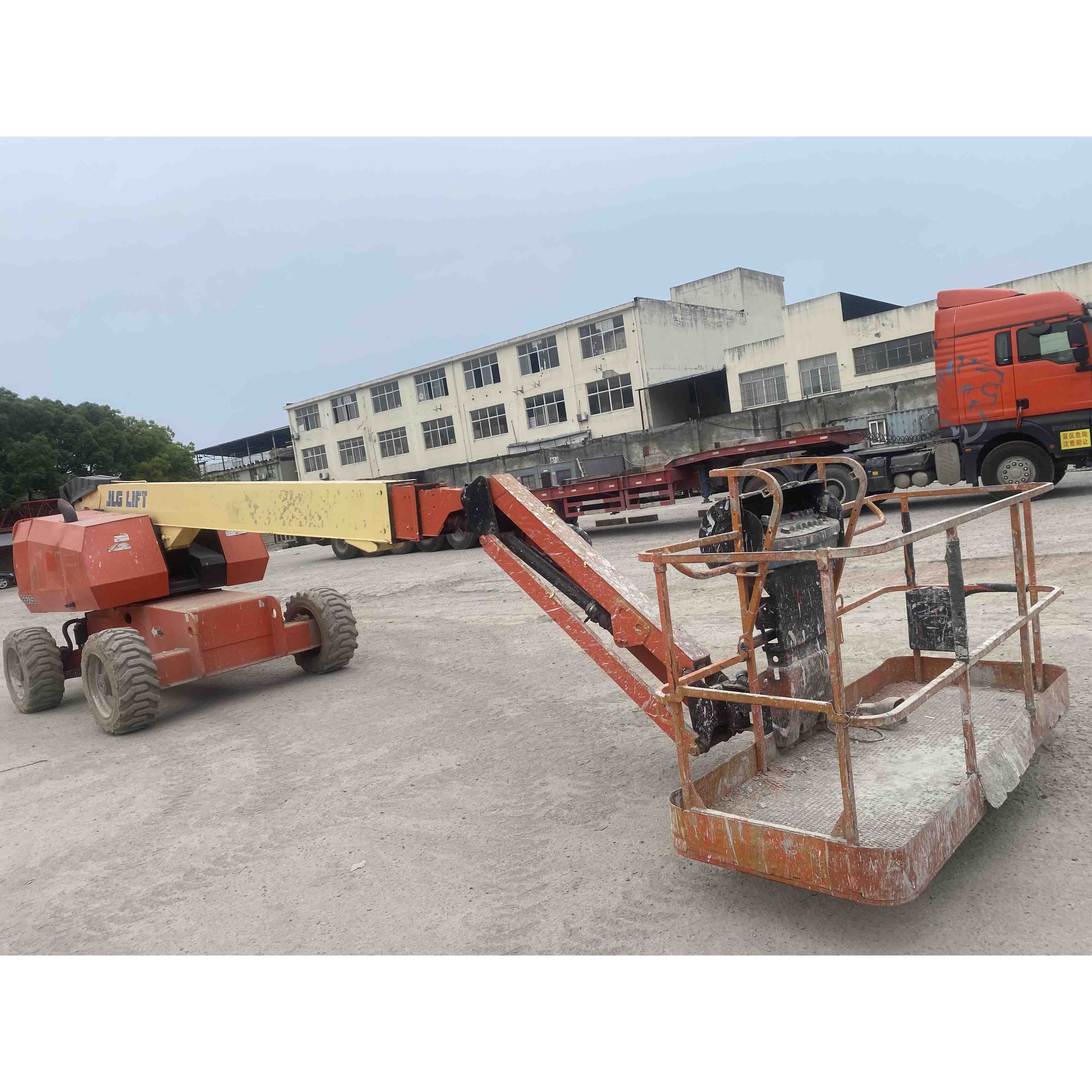 2016 JLG 660SJ-1556 Hebeskærme