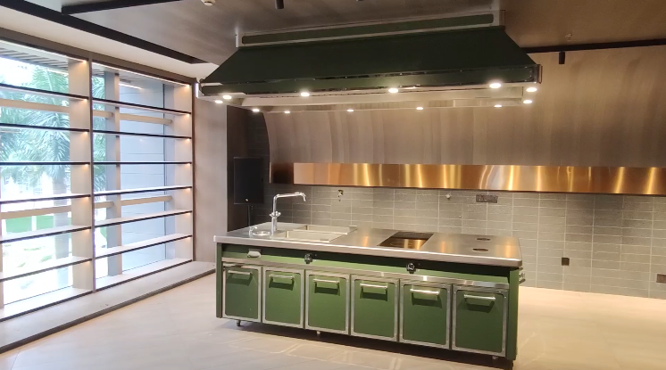 Versatile Plastic & Acrylic Solutions for Modern Kitchens