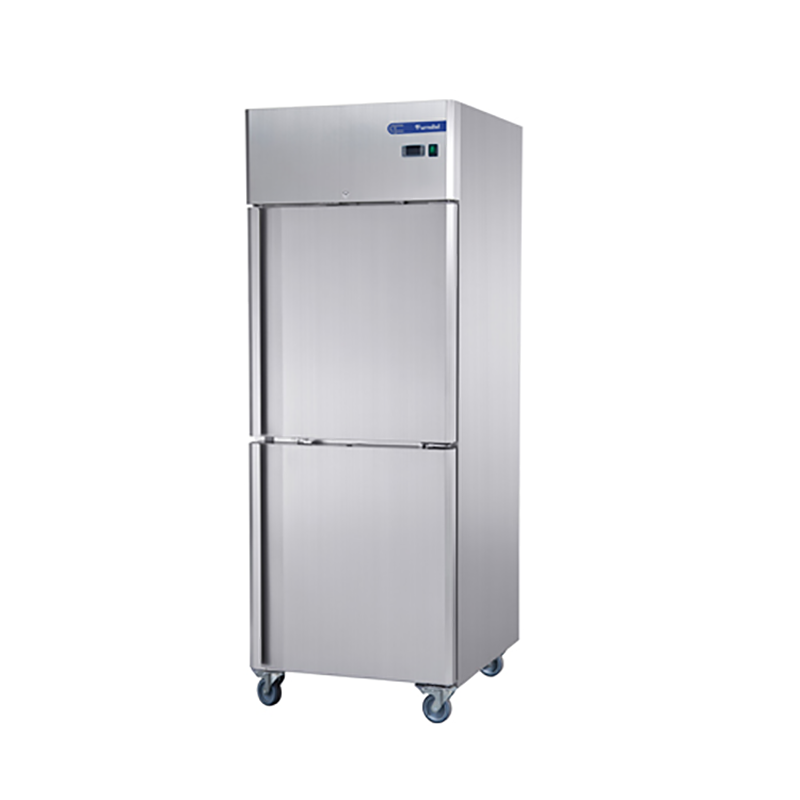 Reach-in Refrigerator/Freezer