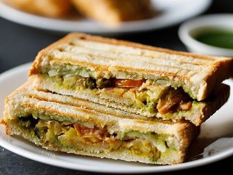 Curry Potato Samosa Sandwich.jpg