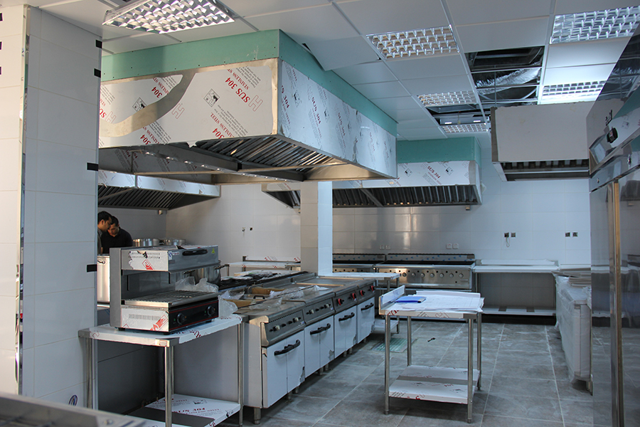 Optimizing Fast Food Service with Advanced Equipment