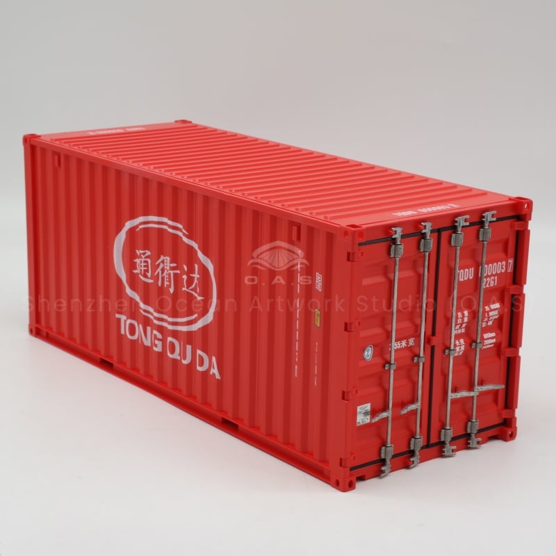 Shipping enterprises prepare special gifts, O.A.S professional manufacturers to provide 20GP theme container model customization services. The company logo can be cleverly integrated into the model to restore the appearance and details of the container, from the color of the box to the logo are accurately reproduced. Manufacturers exquisite workmanship, timely delivery, for you to create both creative and textured shipping theme gifts.Amber@vesselmodel.com Tel:+86 18038048785