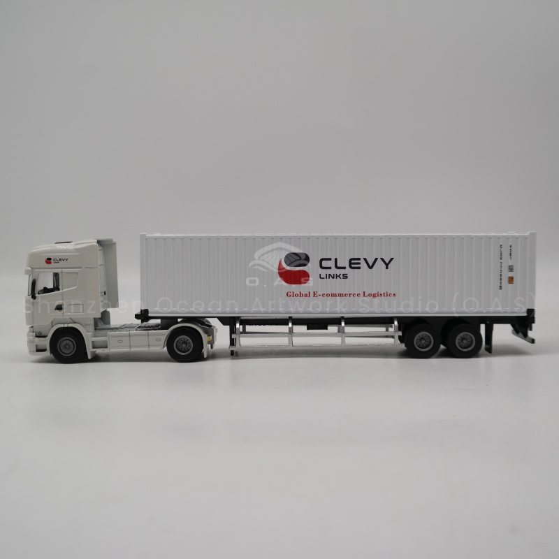 O.A.S ship model factory focus on model customization, carefully create 1:50 logistics container truck model. The model is accurately restored according to the real vehicle, the process is delicate and the texture is full. Customized LOGO for you, cleverly integrated into the body design. As a set card model gift, both ornamental and commemorative value, to convey the professional image of logistics enterprises, is the best choice for business gifts. Amber@vesselmodel.com Tel: +86 18038048785