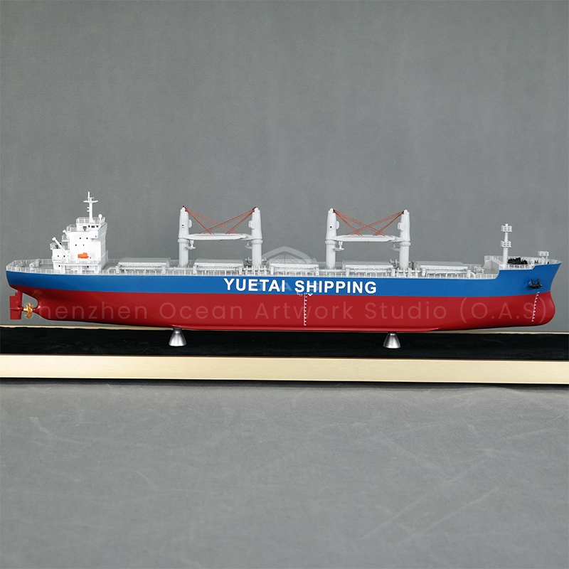 This five-cabin dry bulk carrier model produced by O.A.S is a detailed replica of the maritime transport giant. Whether it is a collection of nautical models or an educational display, it can perfectly present the maritime style and transportation strength of dry bulk carriers.Amber@vesselmodel.com Tel:+86 18038048785