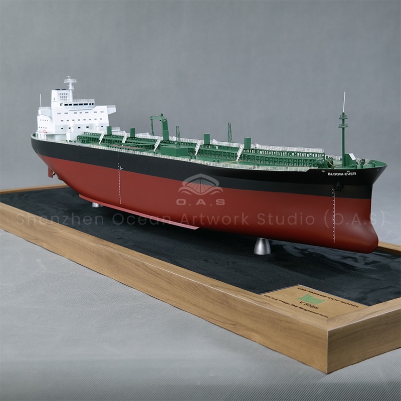 This 100CM static tanker model produced by O.A.S supports drawing customization and is built specifically for the show. According to the drawings you provide, we rely on professional technology to accurately restore the outline of the tanker's appearance, cabin layout and other details. Customized models, with realistic design and fine workmanship, become eye-catching highlights at the exhibition, helping you efficiently show the charm and professional strength of the ship.Amber@vesselmodel.com Tel: +86 18038048785