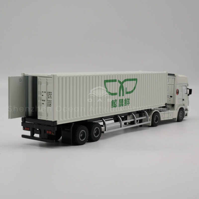 Want a cool custom alloy Scania set card model gift? O.A.S ship model factory is right! 17 years focus on the model field, 1:50 accurate restoration, the body is made of high-quality alloy, can be customized according to demand, the details are super exquisite, business gifts, personal collection are super face! Amber@vesselmodel.com Tel: +86 18038048785