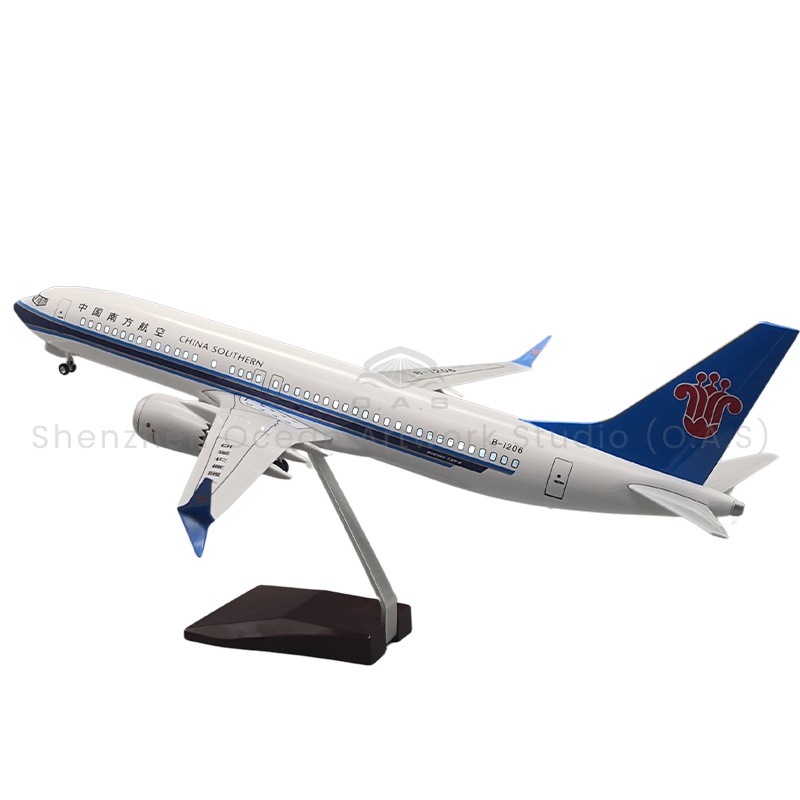 【LA】Aircraft Plane Model for Gift 1:85 Scale Model Aircrafts 737MAX8 China Southern Airlines 47cm Boeing Model Airplanes