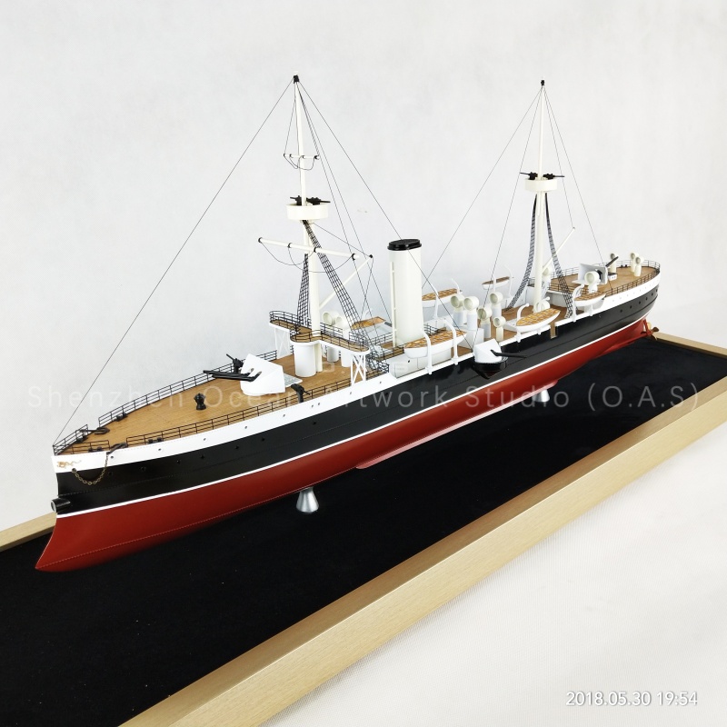Warships model inspired by Daewoo Shipbuilding designs, customized with high‑precision simulation details. This premium ornament showcases realistic hull structures, accurate paintwork, and fine craftsmanship, making it ideal for collectors, maritime enthusiasts, or corporate displays. A perfect gift for those who appreciate naval heritage and lifelike warship replicas.Amber@vesselmodel.com Tel: +86 18038048785