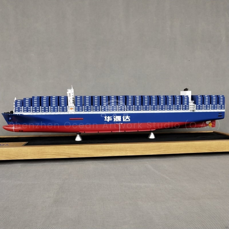 O.A.S ship model manufacturers focus on 65cm ship company container ship model development and customization. Uphold professionalism and ingenuity, the details of the ship model are carefully crafted, from the smooth ship body to the orderly arrangement of containers are striving to restore. Placing it in the company is not only a delicate decoration, but also a close relationship between the enterprise and the shipping industry, showing a unique style.Amber@vesselmodel.com Tel: +86 18038048785