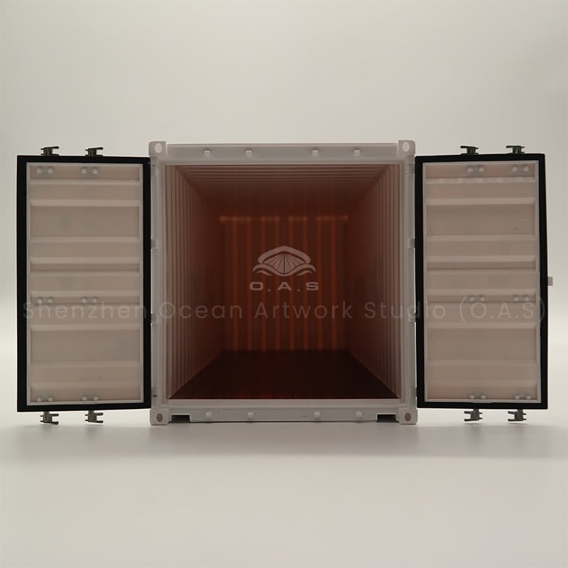 The O.A.S factory carefully builds 1:20 Maison container models for shipping forwarders. The model is made of high-quality materials and reproduced with fine craftsmanship. We provide one-to-one logo customization service throughout the process, from creative conception to exquisite finished product delivery, committed to giving you the ultimate service experience. Amber@vesselmodel.com Tel: +86 18038048785