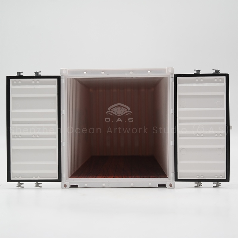 O.A.S factory tailor-made 20 feet freight forwarding container model logo customization. Relying on a deep understanding of freight forwarding and engineering fields, the team will integrate the corporate logo into the model design, through laser cutting, color painting and other processes, 1:1 restoration of details. The model is used for both publicity and gifts to help you easily enhance brand influence. Amber@vesselmodel.com Tel: +86 18038048785