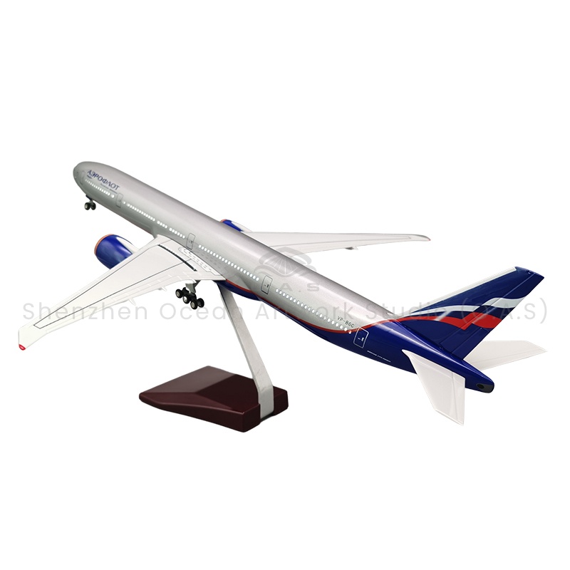 【LA】Flymodell som gave – modellfly i målestokk 1:157, Boeing 777 for Russian Airlines, 47 cm