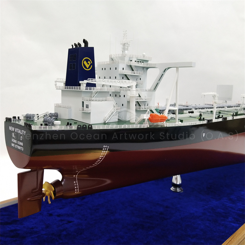 Want to customize unique 145CM oil ship model drawings for exhibition ship models? O.A.S provides customized services! Based on the precise design of the real oil tanker, from the hull structure to the details of the decoration, can be perfectly presented. Whether it is to demonstrate the operation principle of oil tanker or highlight the characteristics of the exhibition, our drawings can help you to create a eye-catching ship model.Amber@vesselmodel.com Tel: +86 18038048785