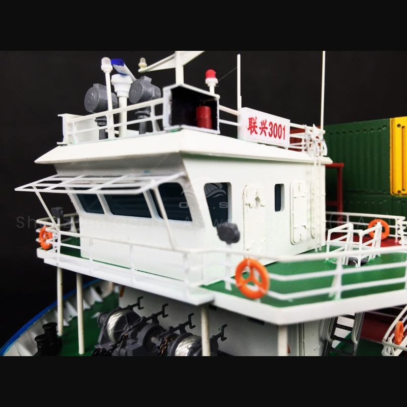 This 80cm container ship model produced by O.A.S is customized for the enterprise maritime exhibition. The process is fine, and the appearance of the container ship is highly restored. The ship body lines and equipment are lifelike. Enterprises can integrate logo and cultural elements into it to customize unique ship models. Appearing at the Sea event exhibition, it can highlight the strength and characteristics of the enterprise and attract many eyes.Amber@vesselmodel.com Tel: +86 18038048785