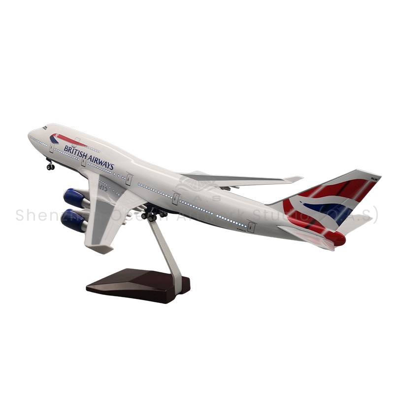 【LA】Flymodell som gave, målestokk 1:150, flymodeller av type 747 fra British Airways, 47 cm, Boeing-flymodeller