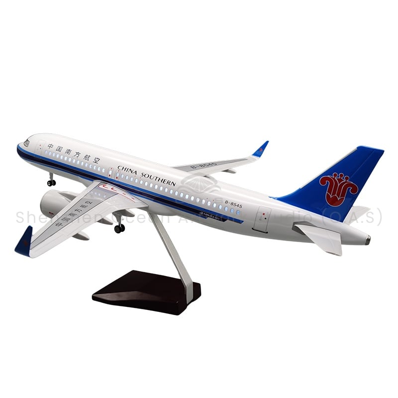 【LA】LED ABS Resin Airplane Model Airbus A320 China Southern Airlines Size 47cm Scale 1/80 with LED Light and Landing Gear