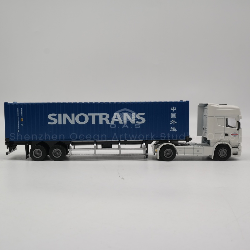O.A.S ship model factory, focusing on model refinement, launched 1:50 Chinese and foreign alloy container truck model. Selection of superior alloy, accurate restoration of Chinese and foreign transport collection card style, exquisite craftsmanship. Support enterprise customization, the exclusive elements cleverly integrated. Whether it is a business gift or enterprise display, it can fully show the professionalism and strength of Sinotrans. Amber@vesselmodel.com Tel: +86 18038048785