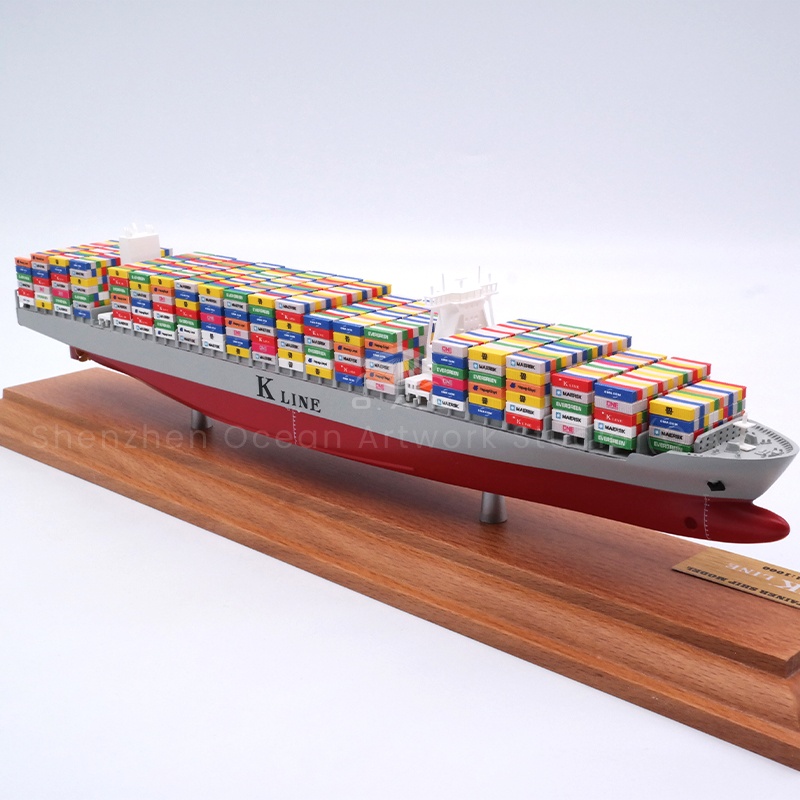 O.A.S models based on Kawasaki container ships are ideal for custom opening gifts. Ship model 1:1000 replica prototype, every detail is exquisite craftsmanship. Smooth lines, realistic structure, carrying the beautiful meaning of sailing. Taking it as a good gift for opening, it will certainly add a strength for the new cause to ride the wind and waves and flourish.Amber@vesselmodel.com Tel: +86 18038048785