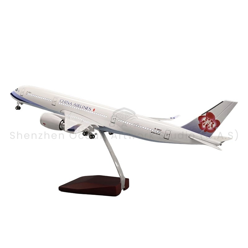 【LA】LED ABS Resin Airplane Model Airbus A350 China Airlines Size 47cm Scale 1:142 with LED Light and Landing Gear