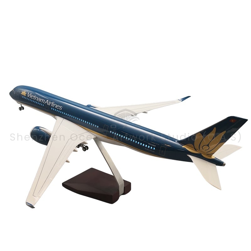 【LA】LED ABS Resin Airplane Model Airbus A350 Vietnam Airlines Size 47cm Scale 1:142 with LED Light and Landing Gear