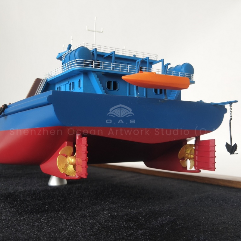The ore carrier model produced by O.A.S is an exquisite replica of a large ore carrier, perfectly displaying its large hull, robust construction and efficient handling system. It can be used for navigation education or as a beautiful tabletop decoration.Amber@vesselmodel.com Tel:+86 18038048785