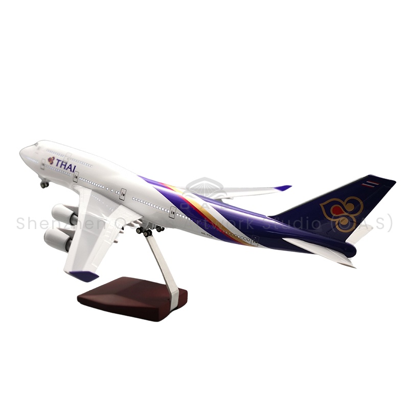 【LA】Aircraft Plane Model 1:150 Scale Model Aircrafts with Light 747 Thai Airways 47cm Boeing Model Airplanes for Pilot Gift