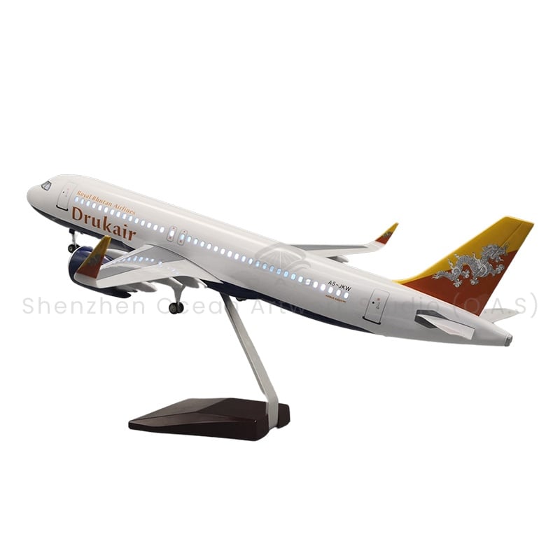 【LA】LED ABS Resin Airplane Model Airbus A320 Bhutan Air Size 47cm Scale 1/80 with LED Light and Landing Gear