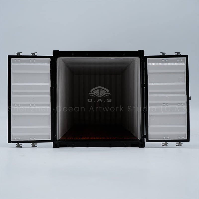 O.A.S container model manufacturers, refined 1:20 shipping container model, with high-quality materials, ingenuity, highly restore the real container style. We provide logo customization services, accurate implantation of freight forwarding logistics company logo, so that the model incarnation brand promotion tool. As a freight forwarding logistics gift, it can effectively enhance the corporate image and brand influence in business dealings.Amber@vesselmodel.com Tel:+86 18038048785