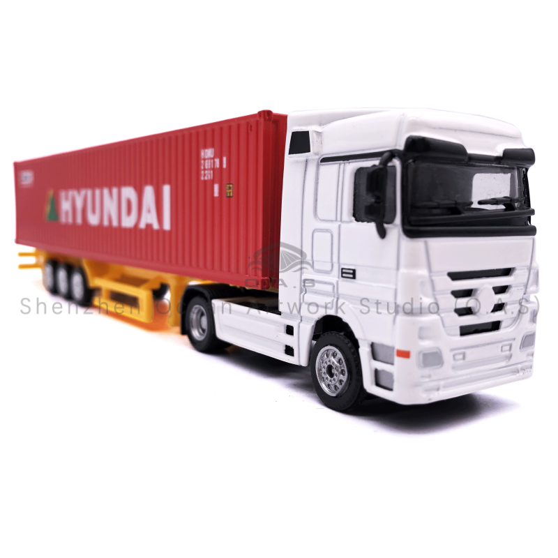 O.A.S ship model factory focus on creating 1:87 HYUNDAI alloy container truck model, super suitable for corporate gift customization! Carefully selected high quality alloy, strong texture, wear resistance, collision resistance, long-term placement is also new. The model accurately restores the appearance of modern container trucks, with smooth lines and exquisite details. The company can customize its own logo, integrate brand elements, and make the publicity more distinctive. Amber@vesselmodel.com Tel: +86 18038048785