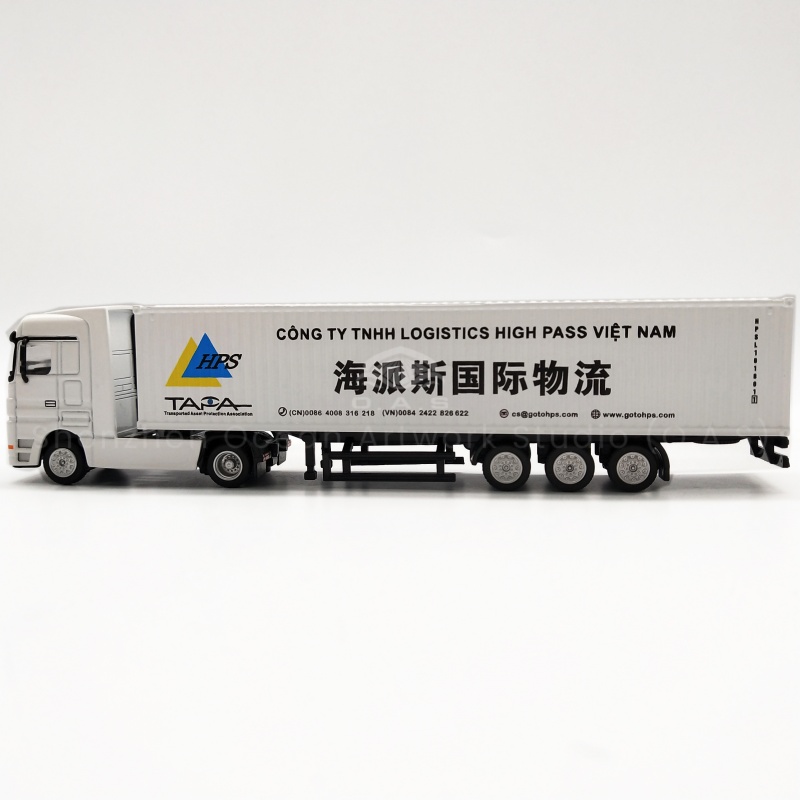 The O.A.S factory has been dedicated to model making for 17 years and now offers 1:87 alloy container truck model customization services. This Mercedes-Benz collector card model is made of ABS and highly restored to a real car. Can customize your own corporate logo, is the ideal gift for shipping, logistics and other enterprises. Reasonable price, high quality, free mail, welcome to inquire! Amber@vesselmodel.com Tel: +86 18038048785