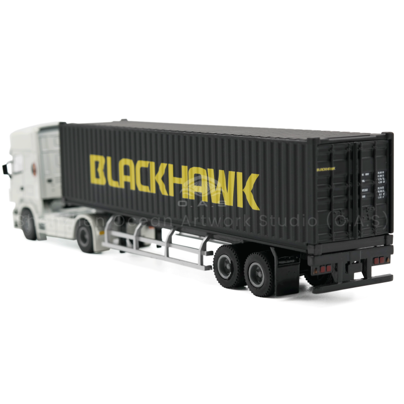 O.A.S ship model factory, focusing on model customization for 17 years, to create 1:50 shipping alloy container truck model. Selected alloy, durable, fine restore truck details. Customize exclusive logo for the company, cleverly integrate brand elements, from lines to logos, highlighting the unique style of the enterprise. Whether it is a business gift or a publicity display, it can become a bright business card with high quality. Amber@vesselmodel.com Tel: +86 18038048785