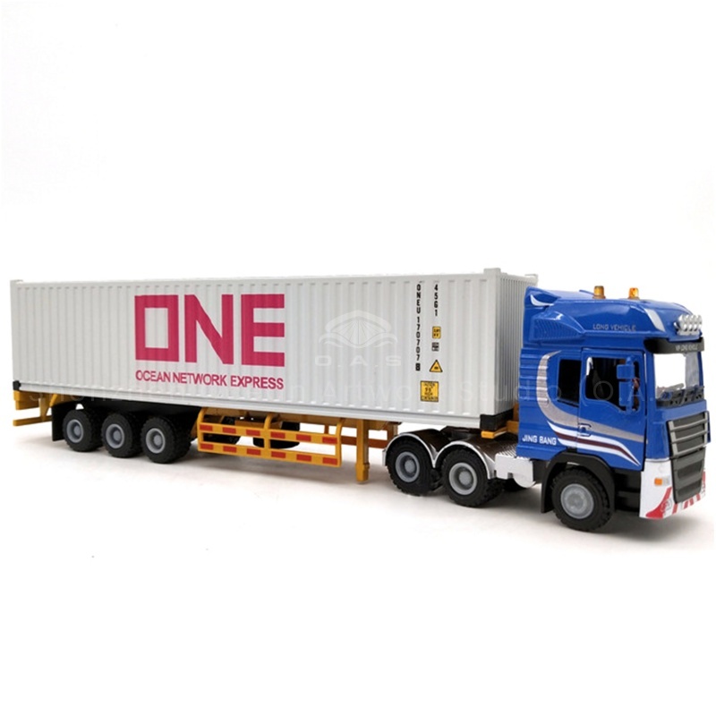 O.A.S ship model factory has focused on model customization for 17 years, and carefully created 1:50 custom alloy container car Benz collection card model. Carefully selected alloy material, durable and excellent texture, the appearance and details of the Mercedes-Benz collection card are accurately restored. The logo can be customized according to the company's needs, and the brand elements are perfectly integrated. As a company gift, show the mind and style, quality assurance, free mail home. Amber@vesselmodel.com Tel: +86 18038048785