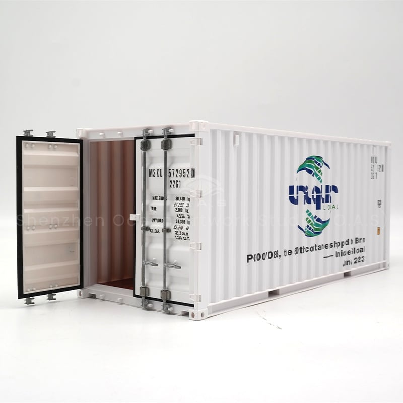 O.A.S ship model factory launched a 20-foot theme container model, which is highly restored to the real container style, excellent material selection and delicate technology. Provide a full range of logo customization services, the brand elements cleverly embedded. Whether it is a company thanking customers, participating in exhibitions, or a fan collection, this unique container model gift can accurately convey brand value and highlight style.Amber@vesselmodel.com Tel:+86 18038048785