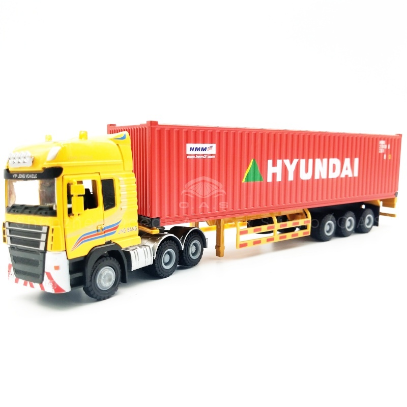 O.A.S ship model factory, specializing in customized 1:50 container truck model company gifts. We use exquisite technology to create a set of card model, highly restore the details of the real car, quality. It can be integrated into exclusive elements according to the needs of the company, whether it is business contacts, or employee benefits, it can perfectly convey the company's heart and highlight the unique style. Amber@vesselmodel.com Tel: +86 18038048785