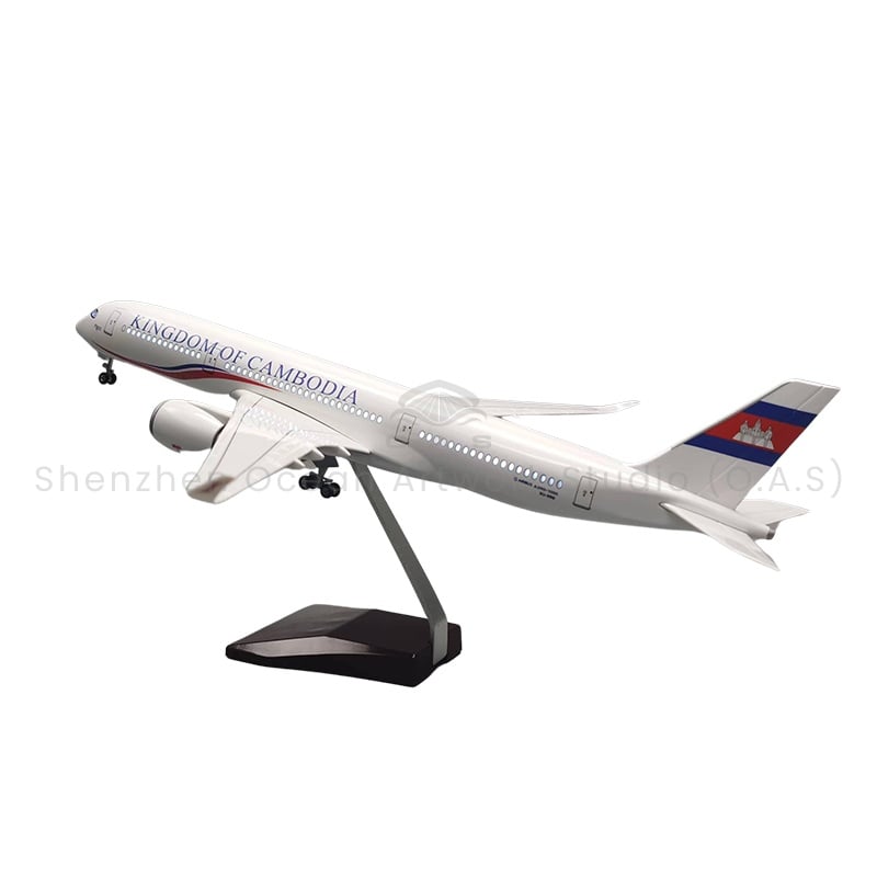 【LA】LED ABS Resin Airplane Model Airbus A350 Cambodia Airlines Size 47cm Scale 1:142 with LED Light and Landing Gear