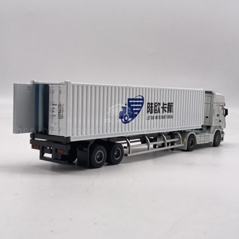 O.A.S logistics gift ship model factory, focusing on model customization for 17 years. 1:50 alloy container truck model, strictly according to the proportion of real cars, alloy material is strong and durable. From the body lines to the container details, it's perfectly reproduced. Support customization, whether it is corporate publicity, or employee benefits, you can create a unique and eye-catching collection card model. Amber@vesselmodel.com Tel: +86 18038048785