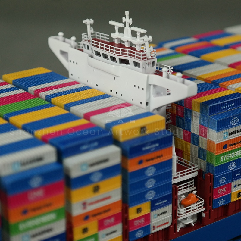O.A.S specializes in creating container ship models for shipping agents, supporting development and customization. From the hull lines to the container details, are carved with strict craftsmanship, highly restored. As a high-quality choice for shipping logistics gift customization, it can not only highlight the characteristics of the industry, convey a professional image, but also carry the value and good wishes of enterprises for cooperation, and become an ideal gift for business exchanges.Amber@vesselmodel.com Tel: +86 18038048785